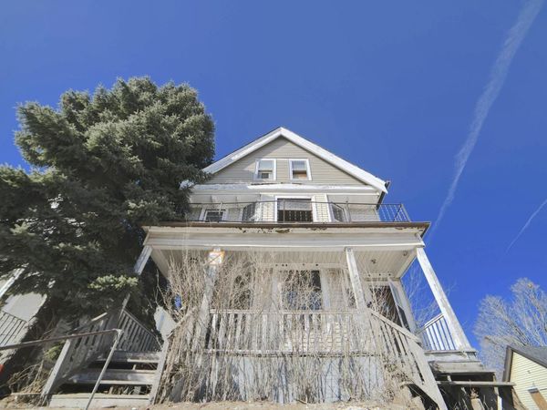 2565 N Dr William Finlayson STREET, Unit 2567, Milwaukee, WI 53212
