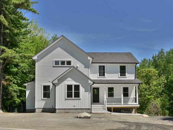 113 South Road, Kensington, NH 03833