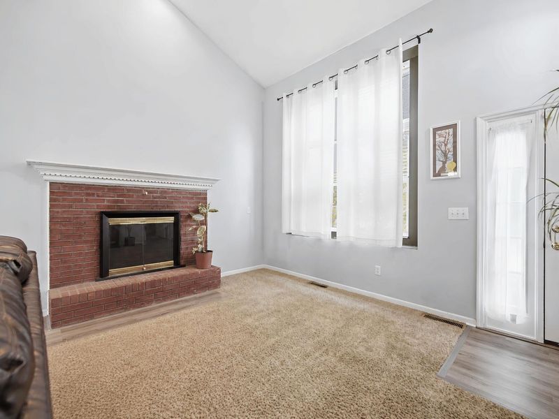 2037 Bluestem Drive, Burlington, KY 41005 Photo 2