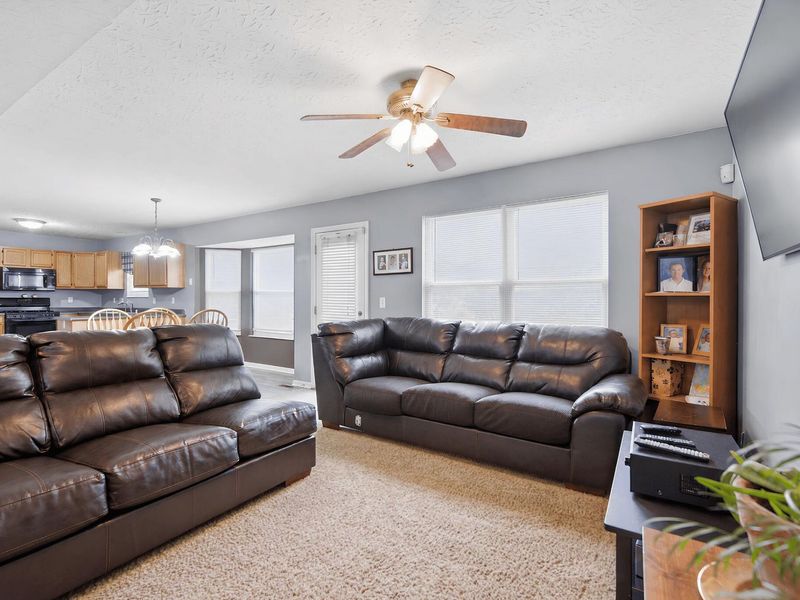 2037 Bluestem Drive, Burlington, KY 41005 Photo 6
