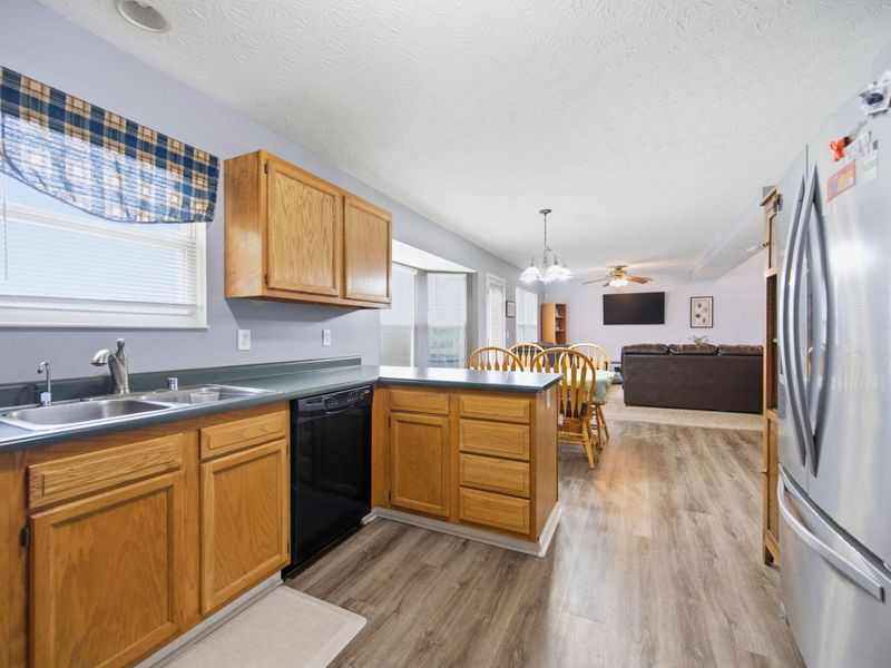2037 Bluestem Drive, Burlington, KY 41005 Photo 9