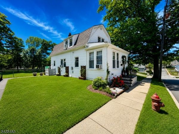 31 Hope St, Nutley, NJ 07110