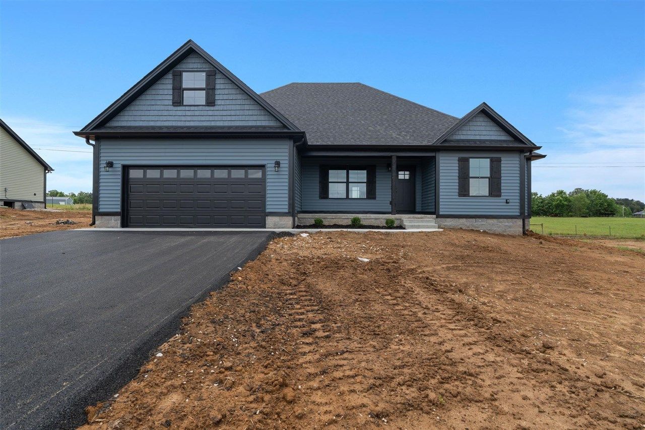 101 Courtlynn Drive, Smiths Grove, KY 42171 Main Photo