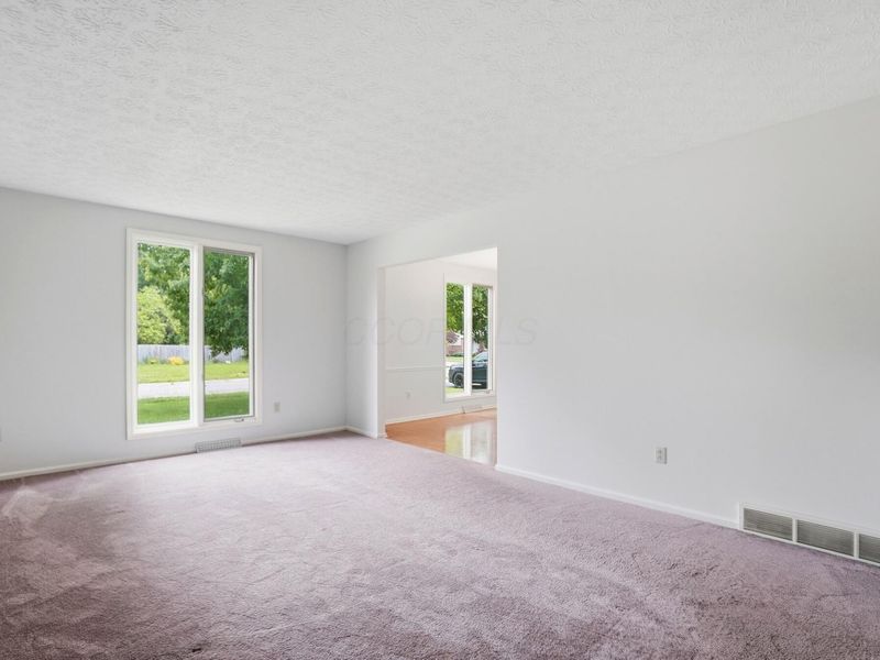 7111 White Butterfly Lane, Reynoldsburg, OH 43068 Photo 18