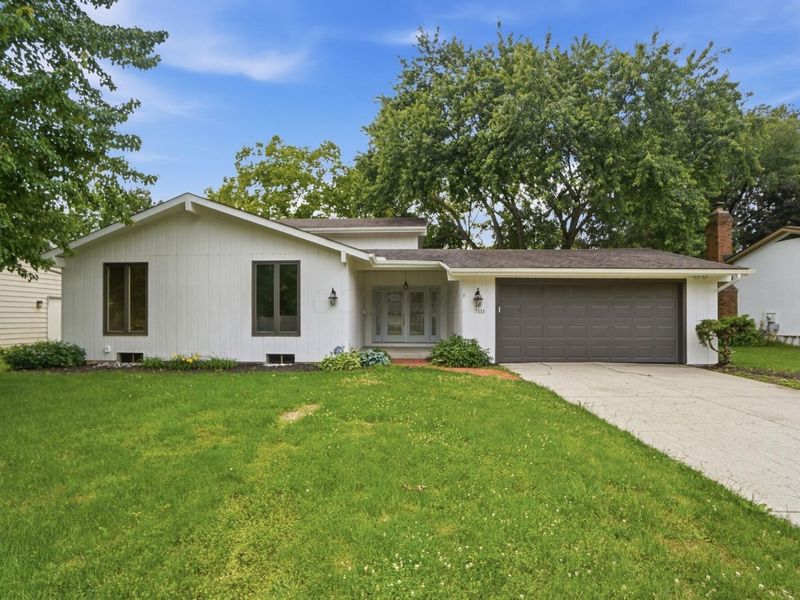 7111 White Butterfly Lane, Reynoldsburg, OH 43068 Photo 2