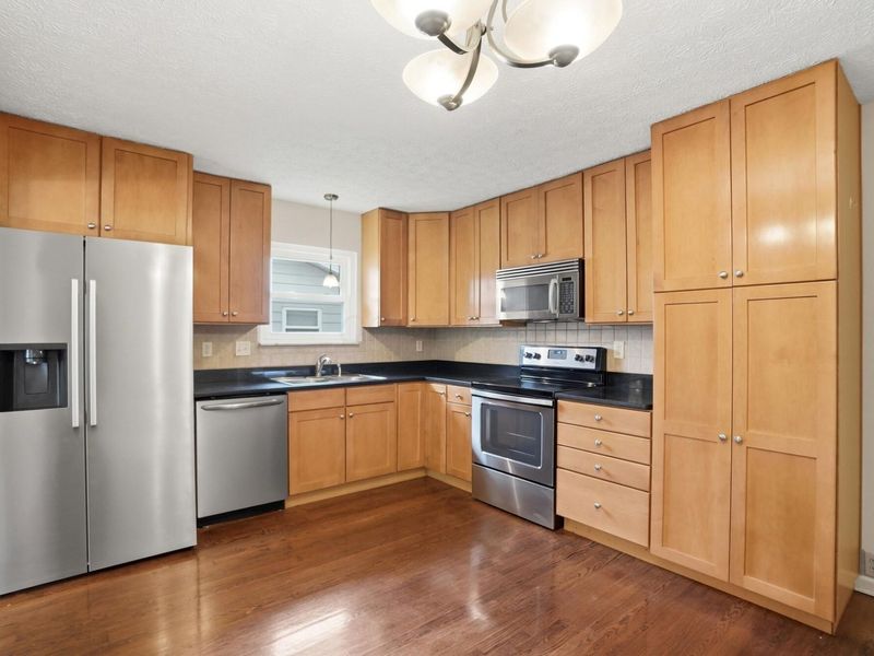 7111 White Butterfly Lane, Reynoldsburg, OH 43068 Photo 23