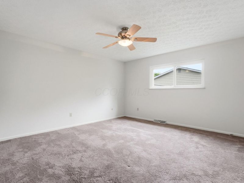 7111 White Butterfly Lane, Reynoldsburg, OH 43068 Photo 37