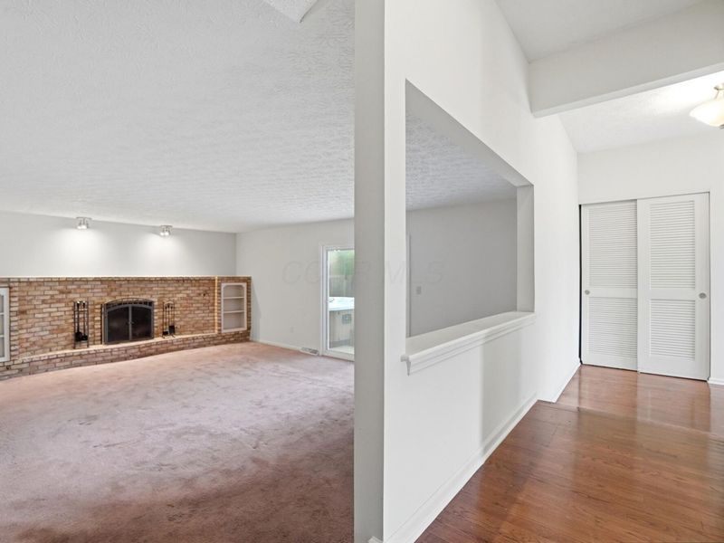 7111 White Butterfly Lane, Reynoldsburg, OH 43068 Photo 9