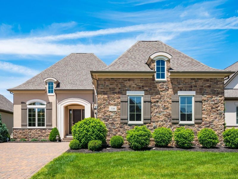 3288 Wolf Ridge Drive, Dublin, OH 43017 Photo 2