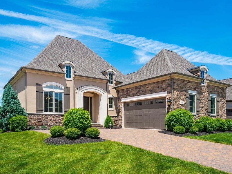 3288 Wolf Ridge Drive, Dublin, OH 43017 Photo 4