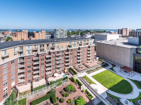360 W Washington Avenue, Unit 712, Madison, WI 53703