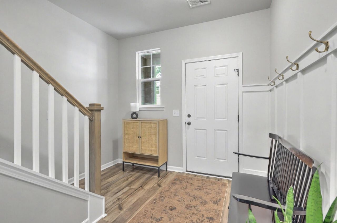 8354 Childs Cove Photo 4