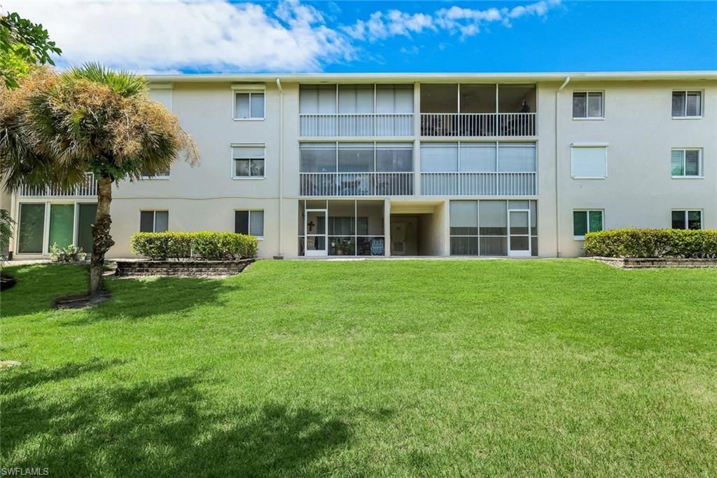 3051 Sandpiper Bay Cir, Unit I304, Naples, FL 34112 Photo