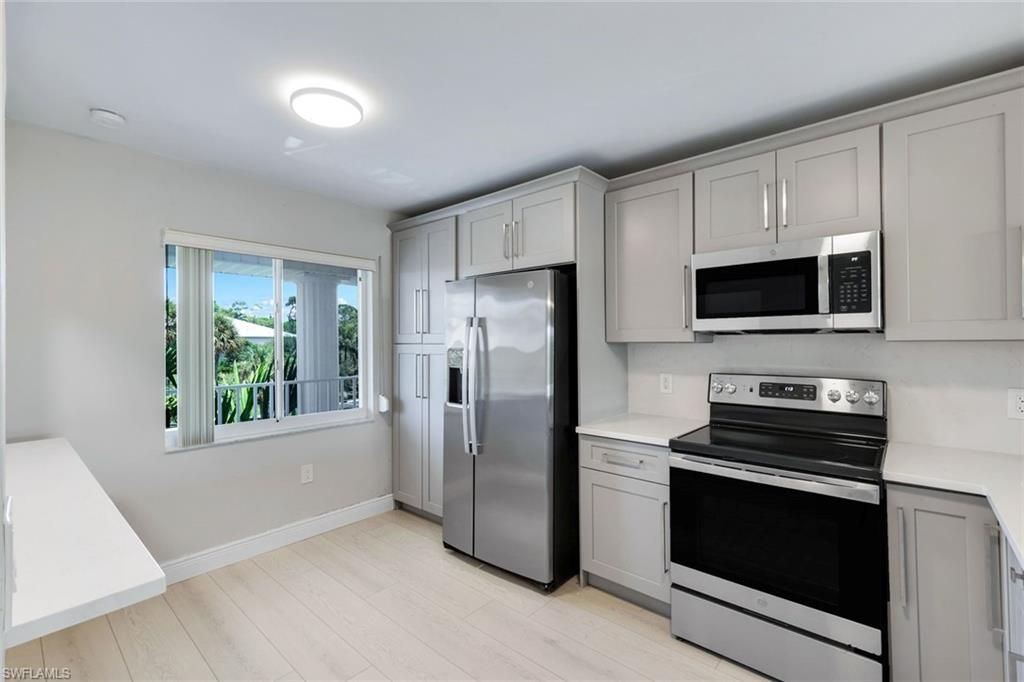 3051 Sandpiper Bay Cir, Unit I304, Naples, FL 34112 Photo