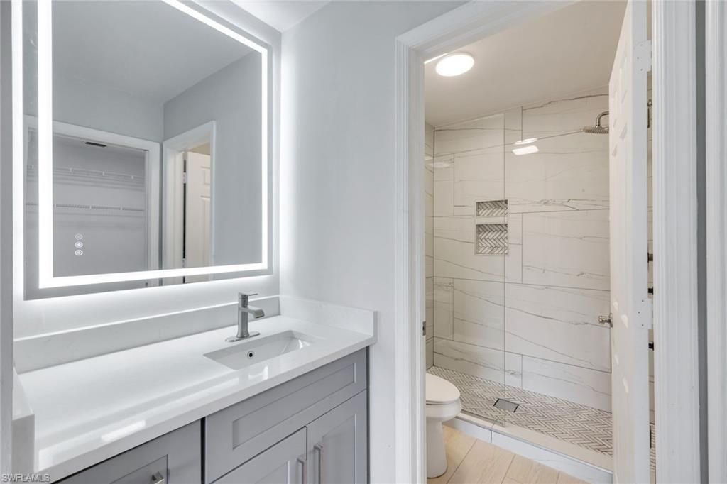 3051 Sandpiper Bay Cir, Unit I304, Naples, FL 34112 Photo