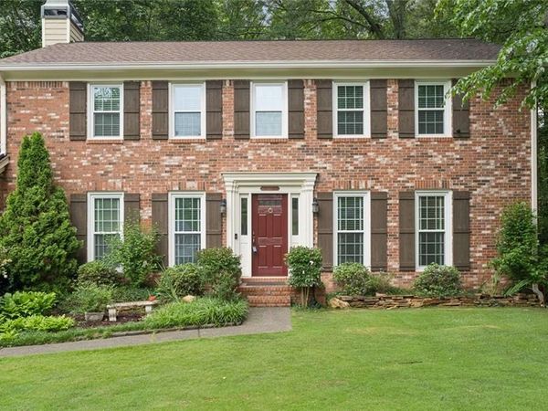 2112 Rockland Court , Marietta, GA 30062
