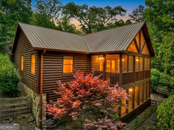 141 Gallery Court, Ellijay, GA 30540