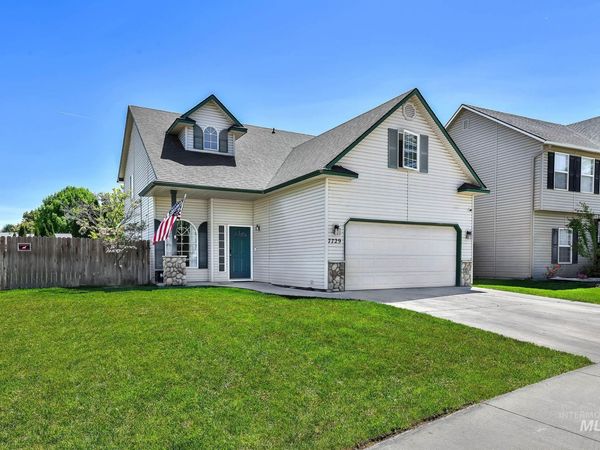 7729 Prism Ct, Nampa, ID 83687