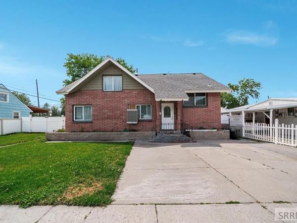 1055 Royal Avenue, IDAHO FALLS, ID 83401