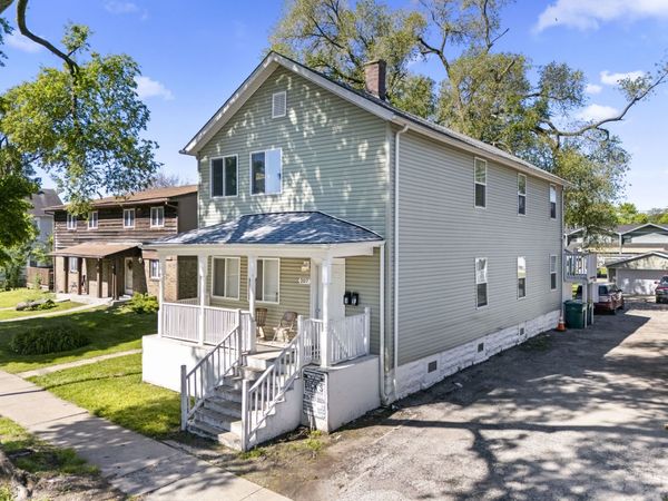 207 S Ottawa Street , Joliet, IL 60436