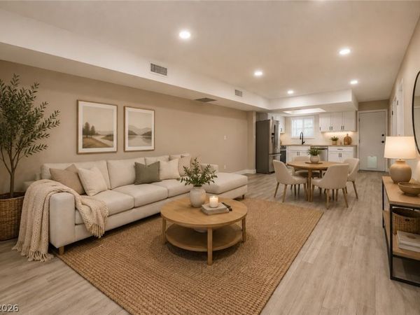 5626 W Lake Mead Boulevard, Las Vegas, NV 89108