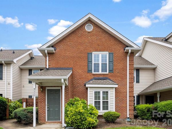 9320 South Vicksburg Park Court , Charlotte, NC 28210