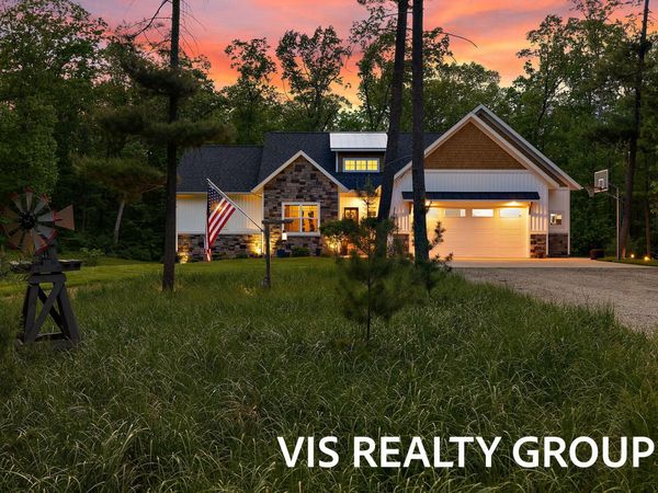 14171 Johnson Street, Grand Haven, MI 49417