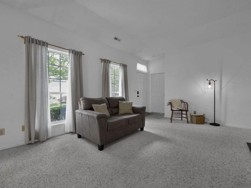 2500 Swan Drive , Grove City, OH 43123 Photo 6