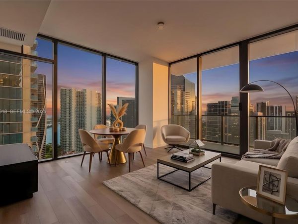 20 NE 11th 20 NE 11TH ST, Unit 4504, Miami, FL 33132