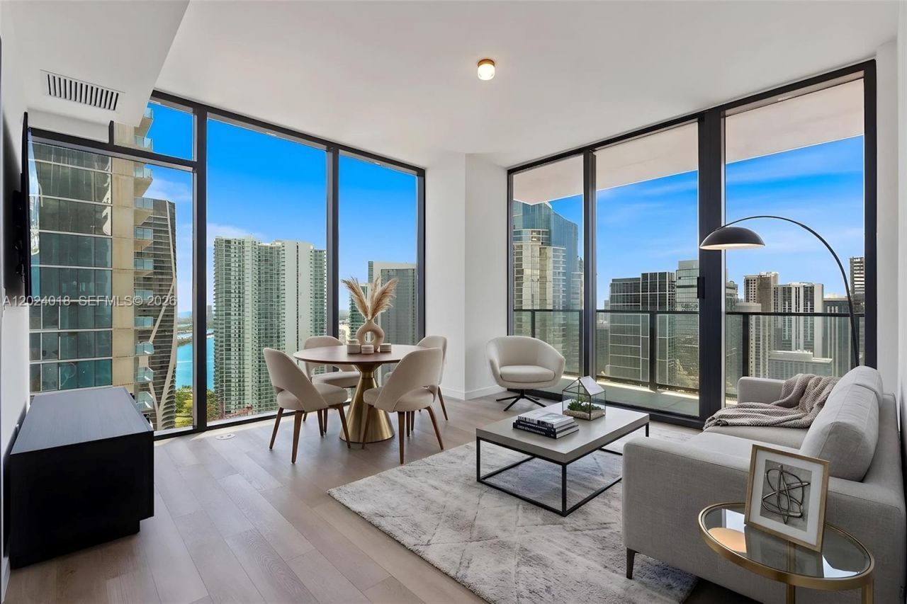 20 NE 11th 20 NE 11th St, Unit 4504, Miami, FL 33132 Photo