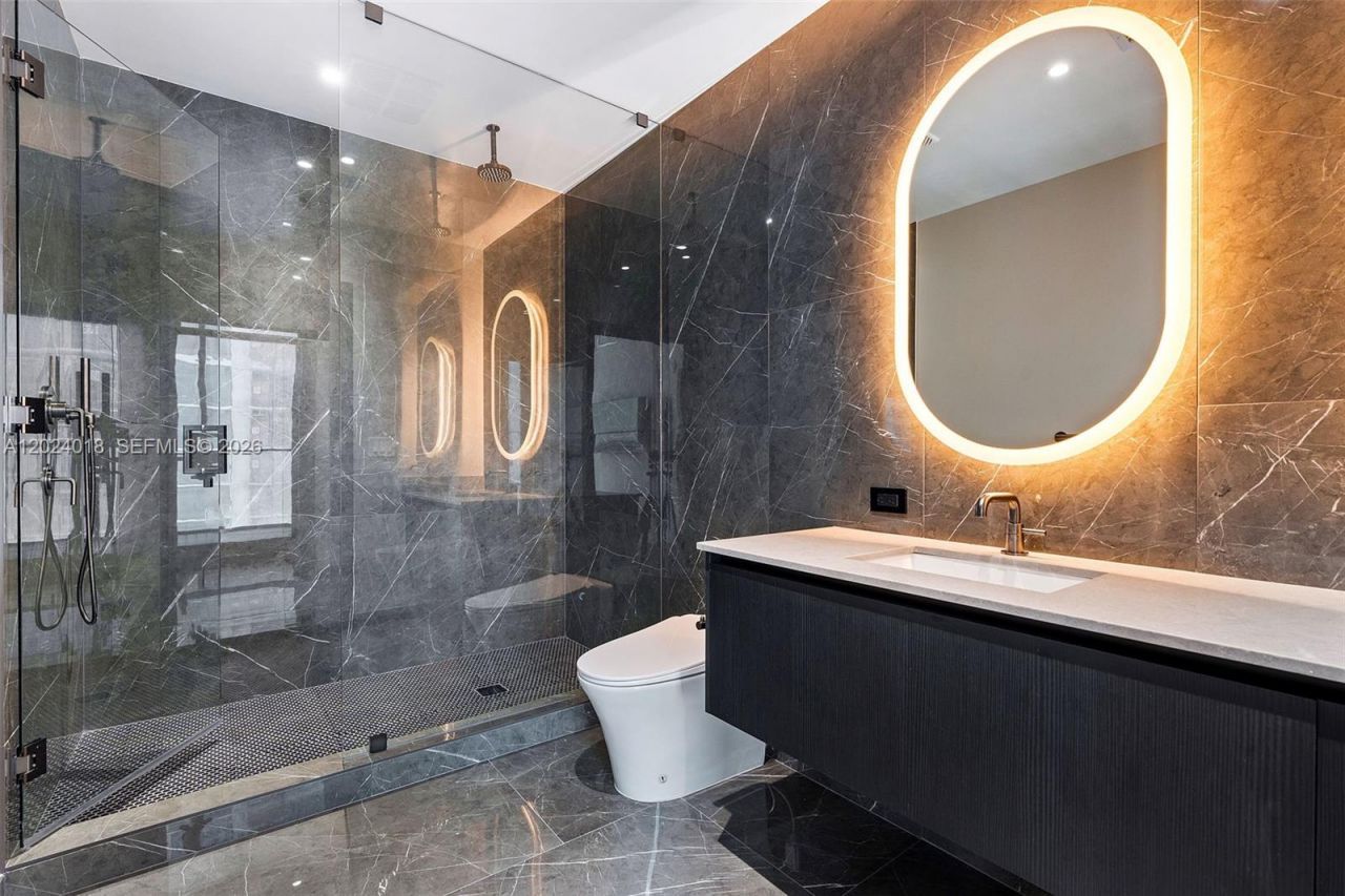 20 NE 11th 20 NE 11th St, Unit 4504, Miami, FL 33132 Photo