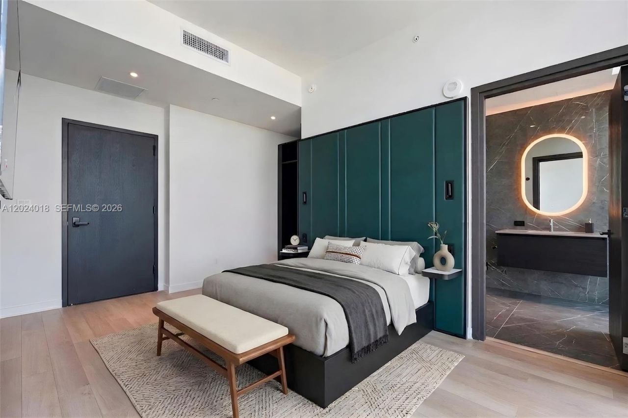 20 NE 11th 20 NE 11th St, Unit 4504, Miami, FL 33132 Photo