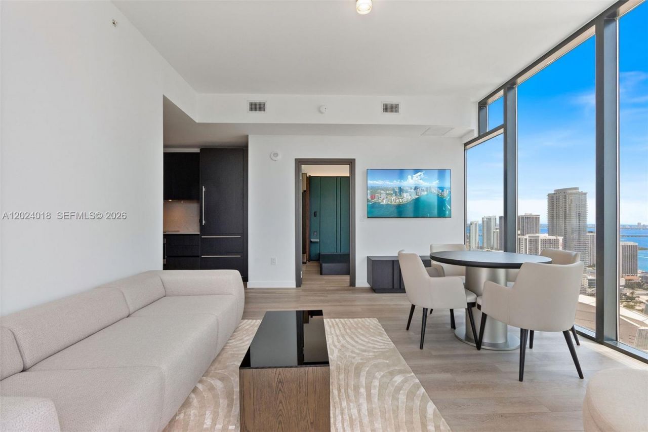 20 NE 11th 20 NE 11th St, Unit 4504, Miami, FL 33132 Photo