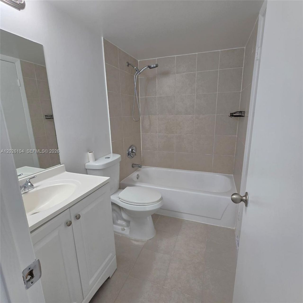 8600 SW 212th St, Unit 308, Cutler Bay, FL 33189 Photo