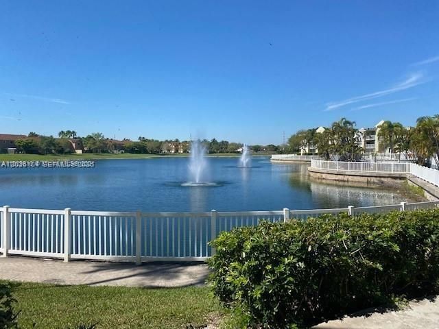 8600 SW 212th St, Unit 308, Cutler Bay, FL 33189 Photo