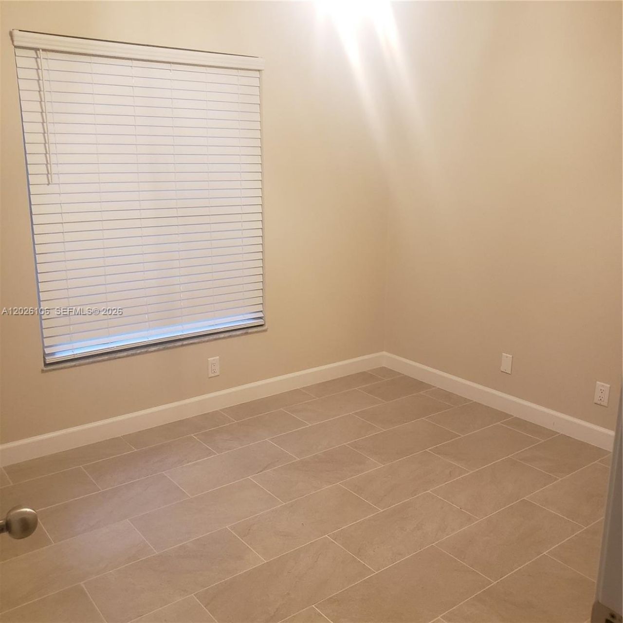9051 SE Eagle Ave , Hobe Sound, FL 33455 Photo