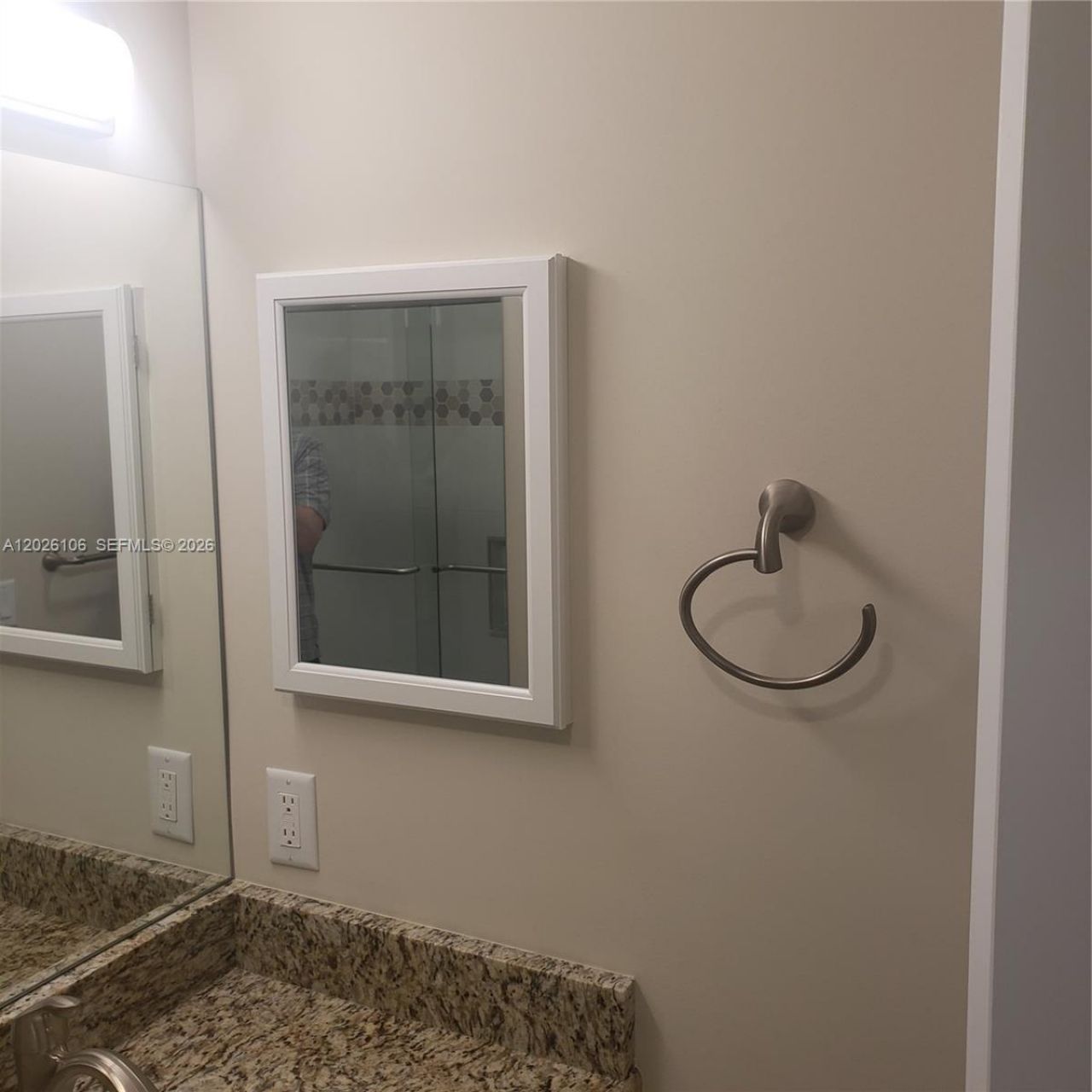 9051 SE Eagle Ave , Hobe Sound, FL 33455 Photo