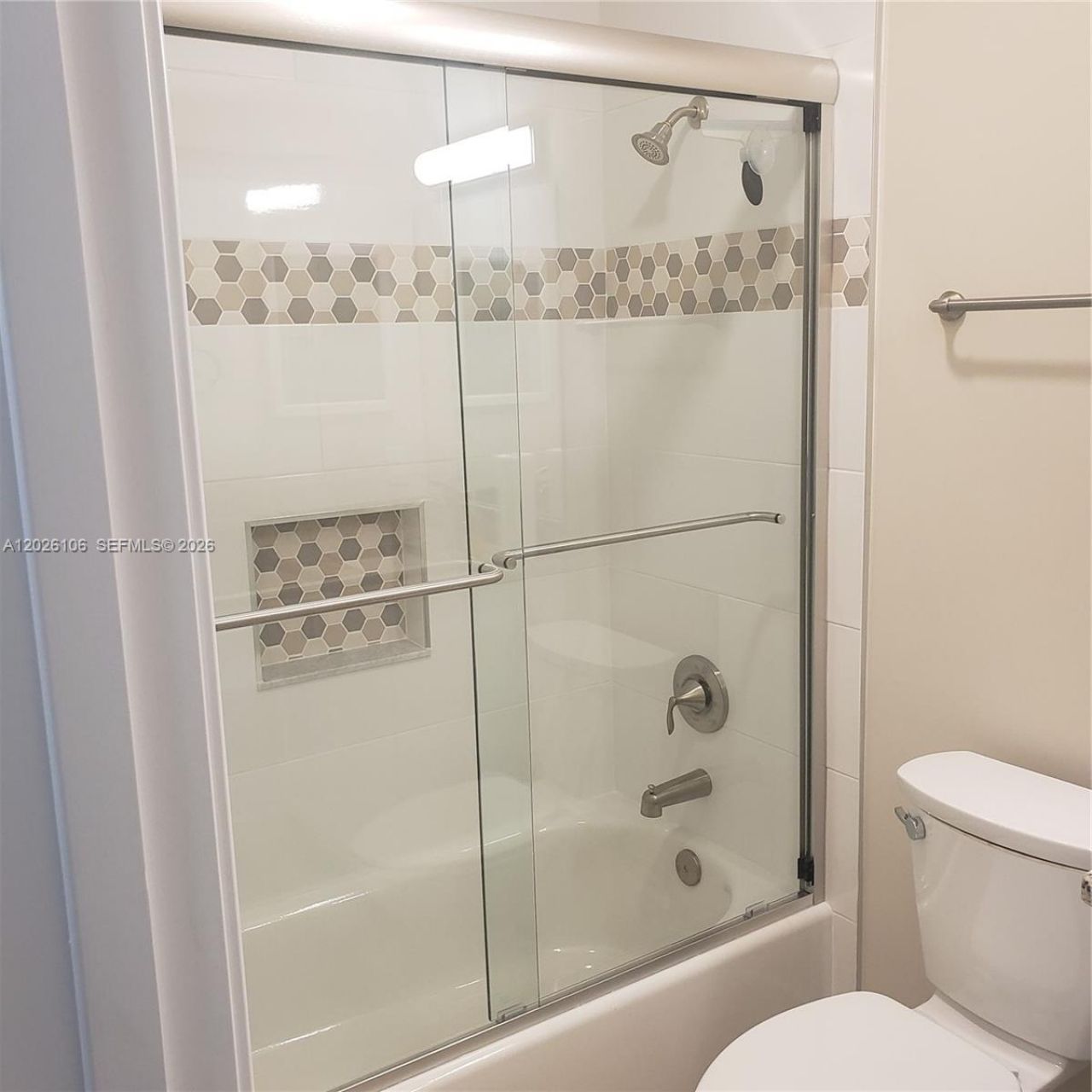 9051 SE Eagle Ave , Hobe Sound, FL 33455 Photo