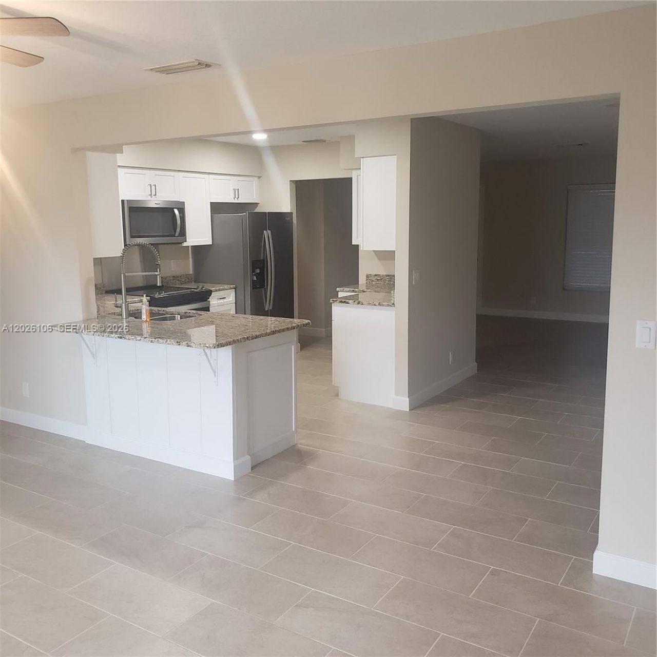 9051 SE Eagle Ave , Hobe Sound, FL 33455 Photo