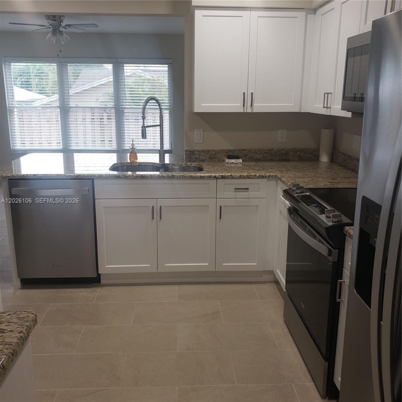 9051 SE Eagle Ave , Hobe Sound, FL 33455 Photo