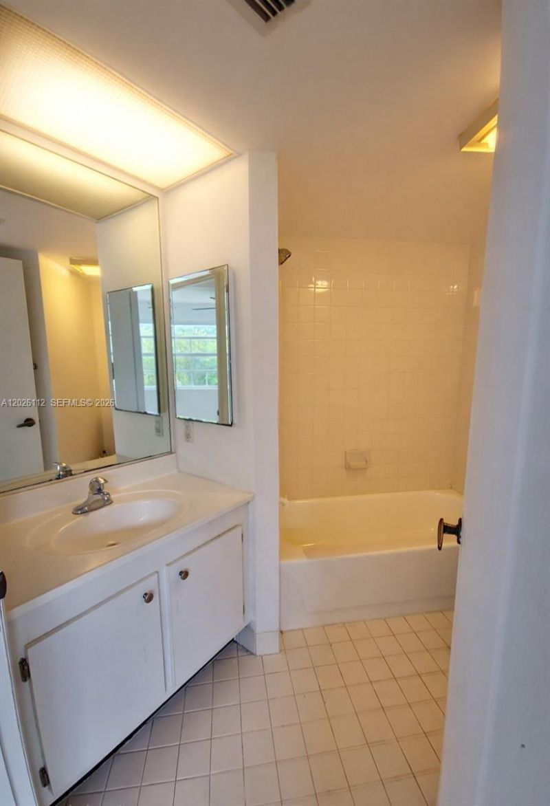 2604 SE 19th Ct , Unit 202-A, Homestead, FL 33035 Photo
