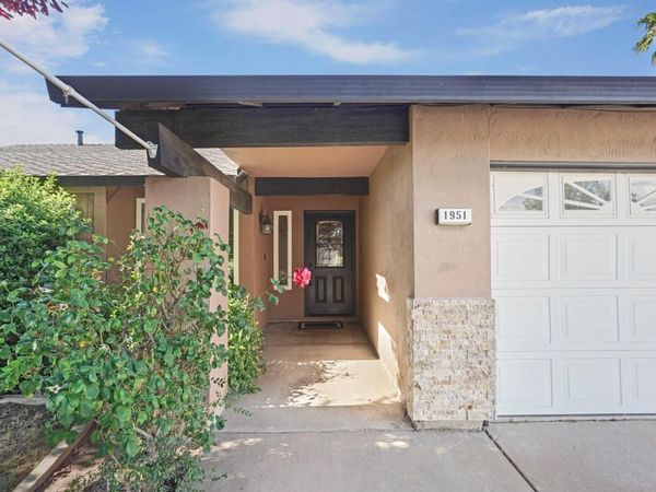 1951 Colombard Cir, Lodi, CA 95240