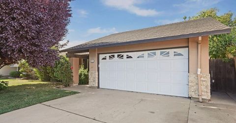 1951 Colombard Cir, Lodi, CA 95240 Photo