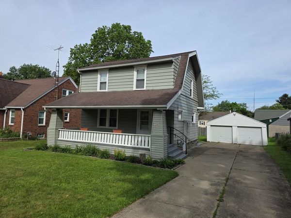 220 Saxton Rd, Mansfield, OH 44907