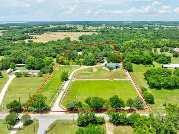 499 Flowing Wells , Pottsboro, TX 75076
