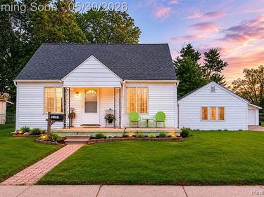 23191 Hill Avenue, Warren, MI 48091