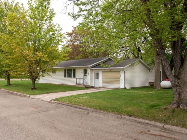 109 Arkansas Avenue, Hoffman, MN 56339
