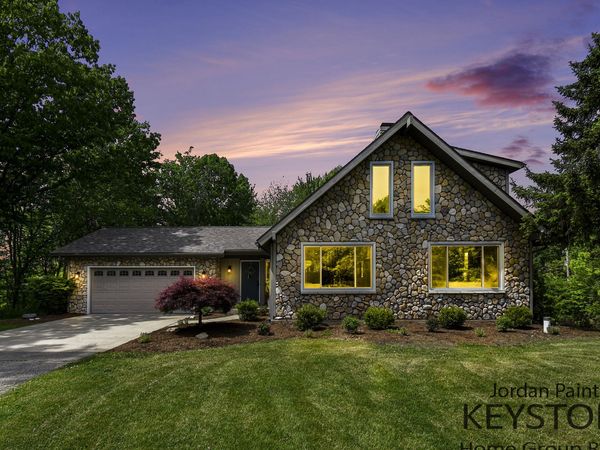 5964 Chicago Drive, Zeeland, MI 49464