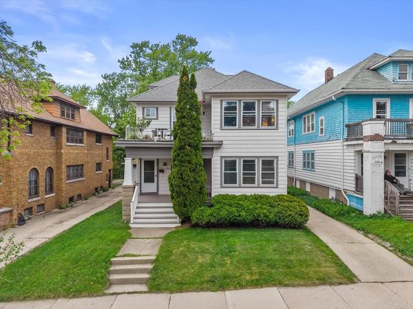 2016 E Newton AVENUE, Shorewood, WI 53211