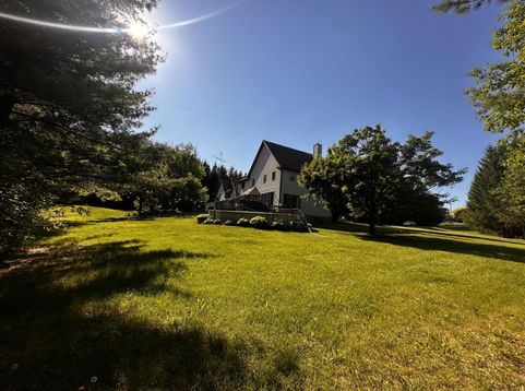 Main Photo